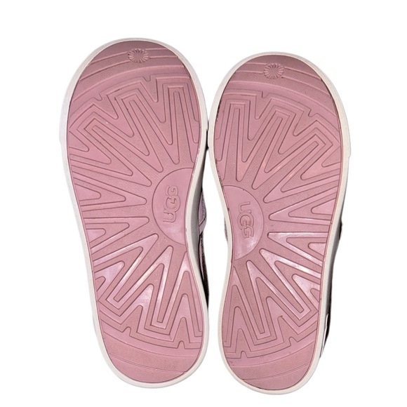 UGG Caplan sequin STAR Suede SLIP ON sneakers GIRL’s shoes  size 1 - Picture 13 of 16